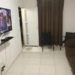 Casa Com Piscina Em Condominio